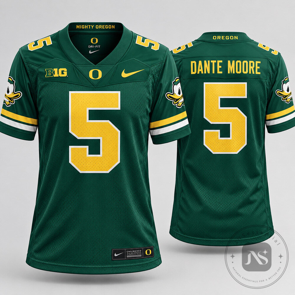 05 Dante Moore and the Oregon Ducks Jersey